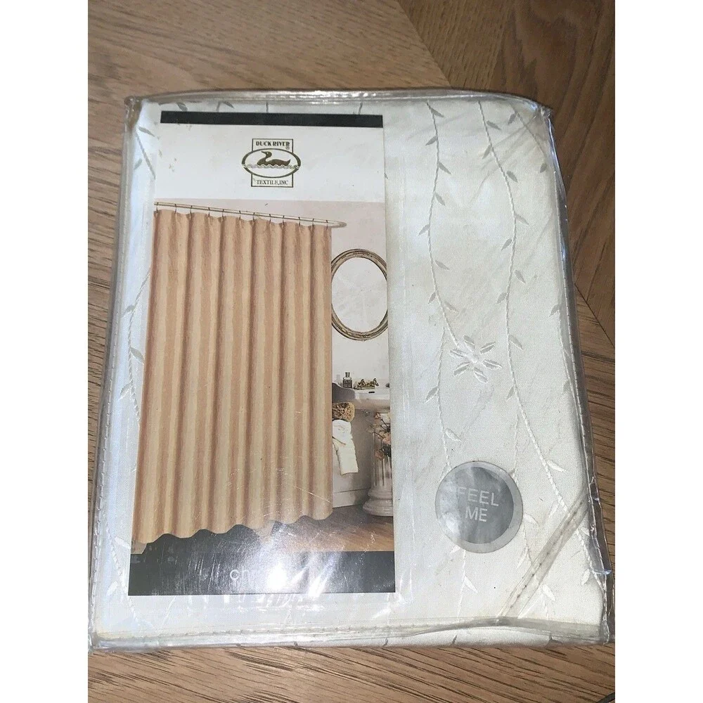 Chris a Shower Curtain 72x72